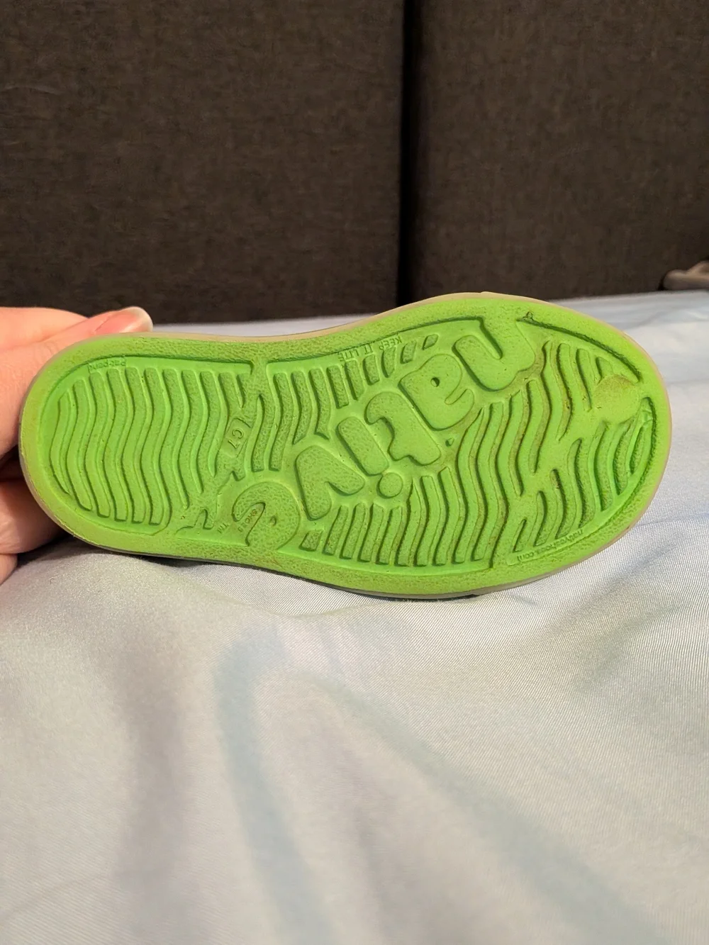Native Jefferson Glow In The Dark Shoes in Bright Green